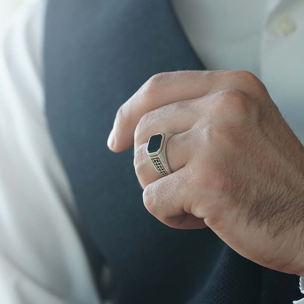 Semi-precious sapphire Black Onyx Silver Ring