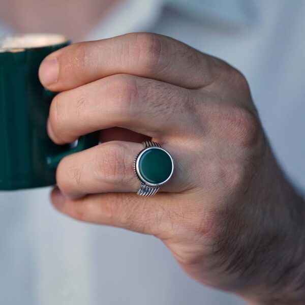 Round Green Agate Prince 925 Silver Ring