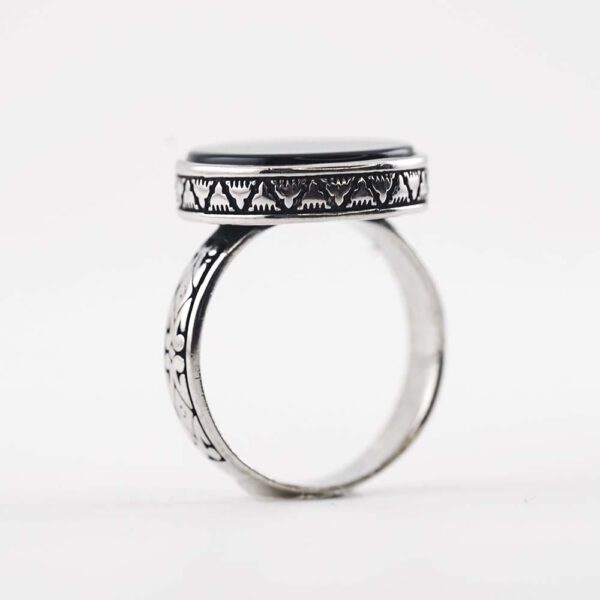 Black Oval Royal Silver Ring Basic model - Image 5