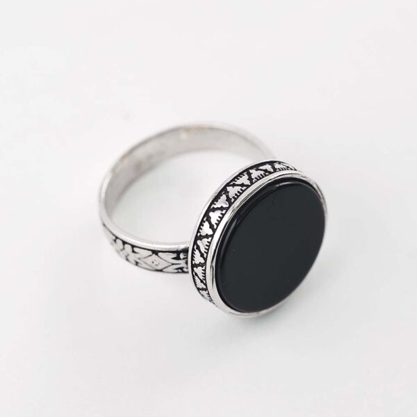 Black Oval Royal Silver Ring Basic model - Image 4